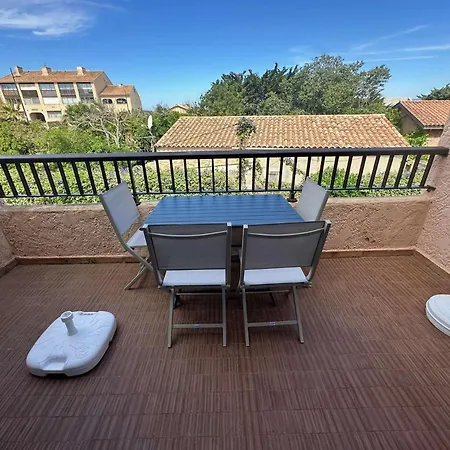A 100m De La Apartament *